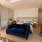 The Address 4*