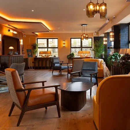 The Address Szálloda