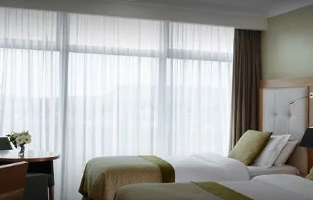 Hotel The Address